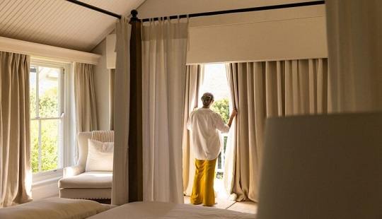 Best Linen Curtains in Dubai